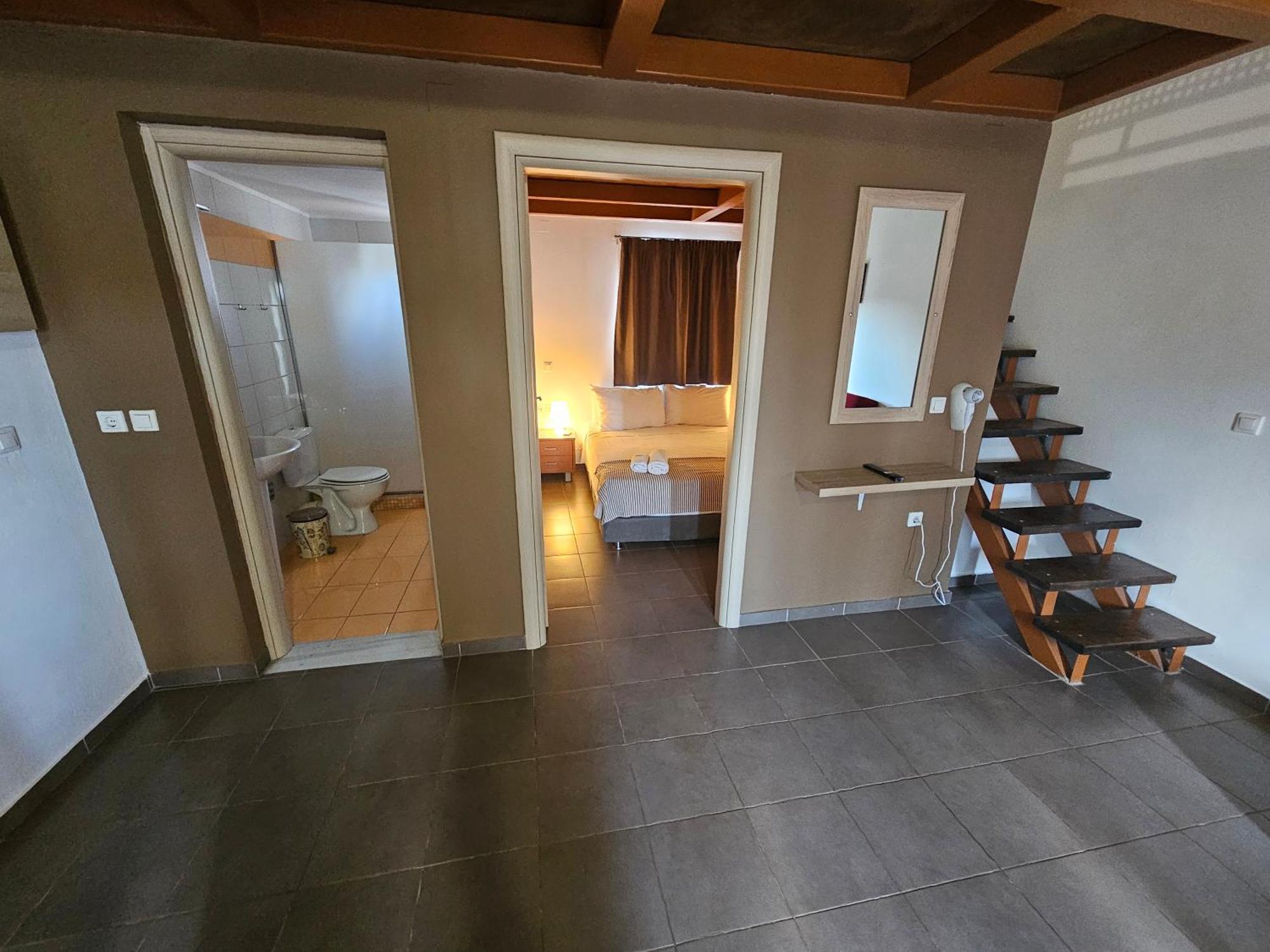 Elounda Sunrise Apartments Exterior photo