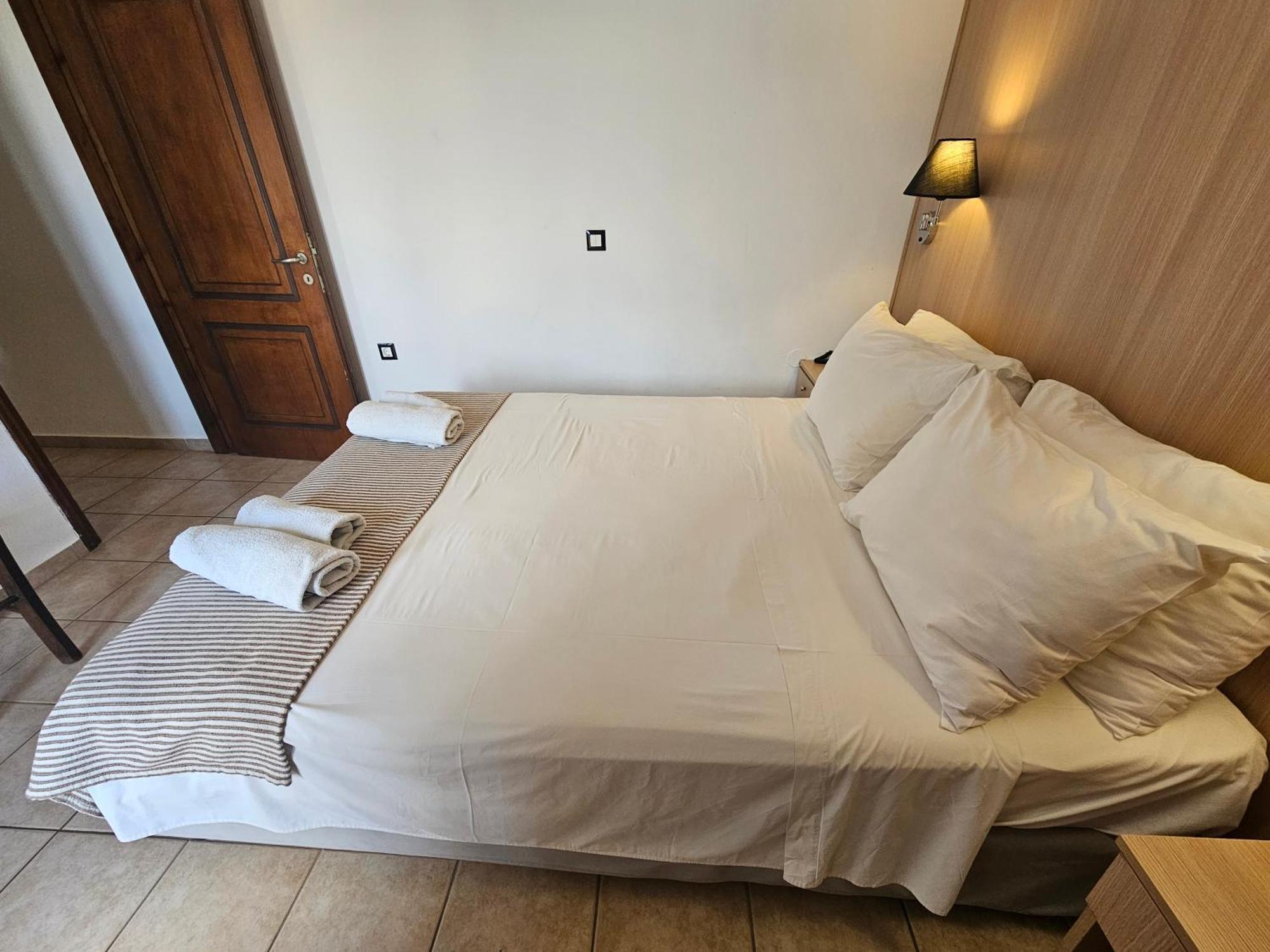 Elounda Sunrise Apartments Exterior photo